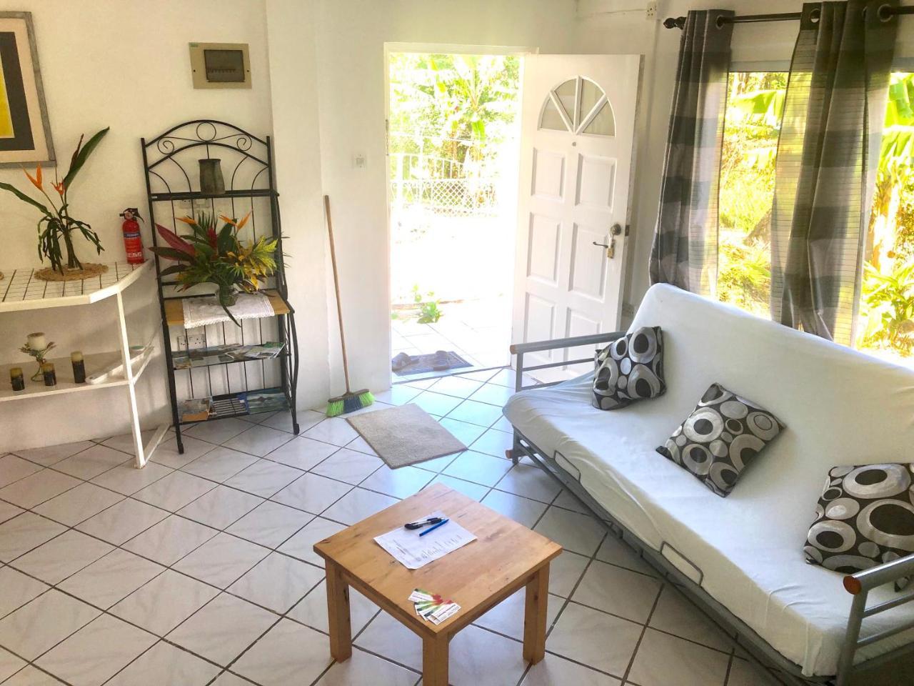 Diamondview Apartment Soufriere Ngoại thất bức ảnh