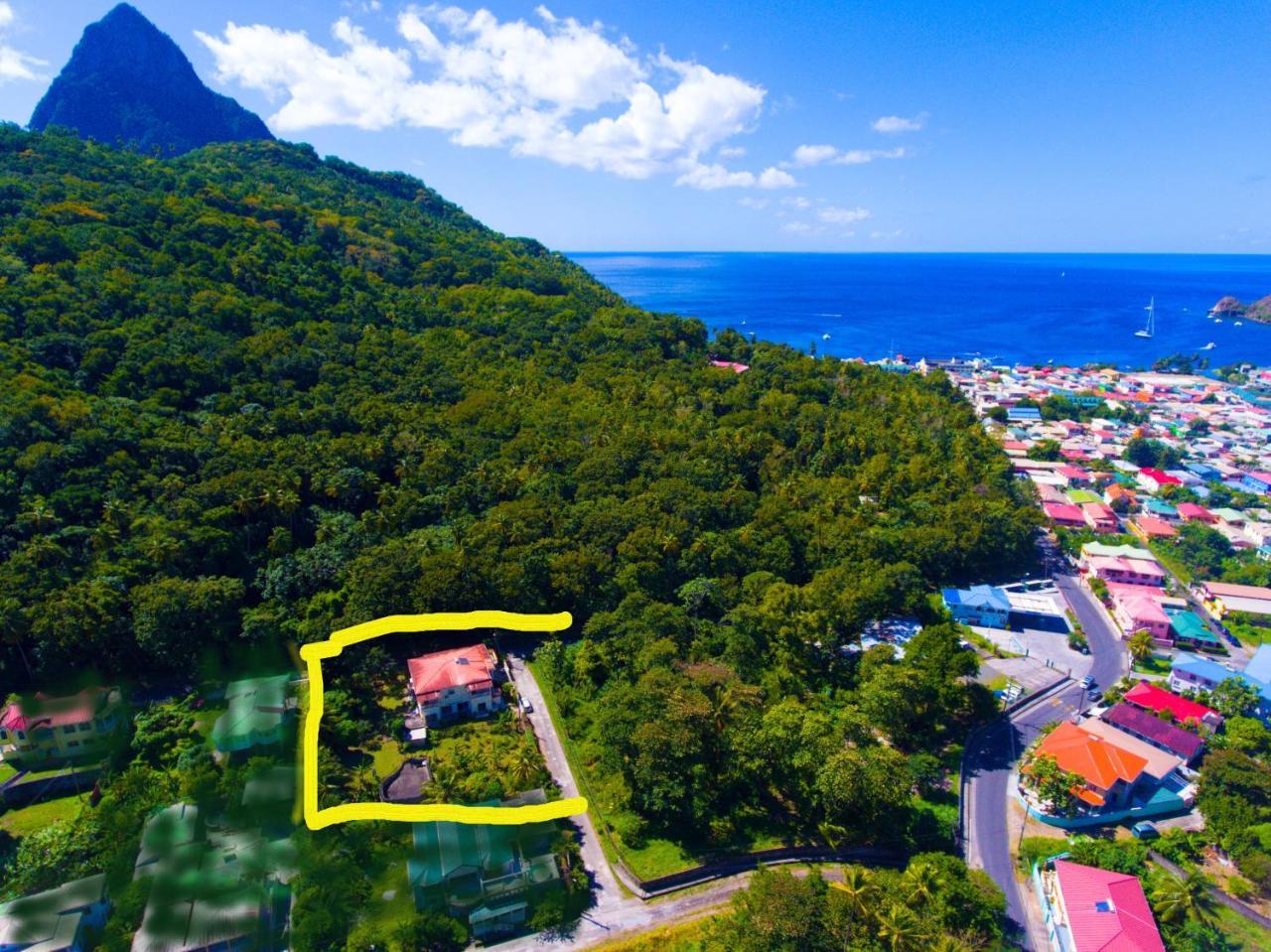 Diamondview Apartment Soufriere Ngoại thất bức ảnh